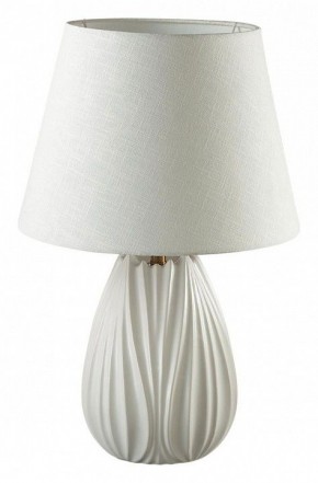 Настольная лампа декоративная Lumion Sona 8121/1T в Ханты-Мансийске - hanty-mansiysk.ok-mebel.com | фото